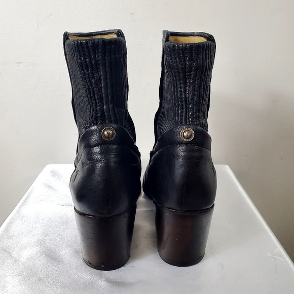 Frye Boots Womens Leather 10 Pull On Chelsea Block Lucinda Scrunch Short Y2K - Picture 4 of 14